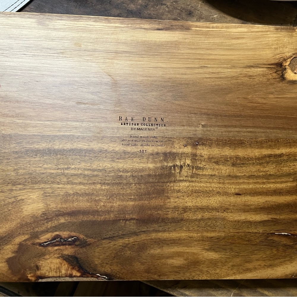 Bon Appétit Wooden Cutting Board - Picture 3 of 3
